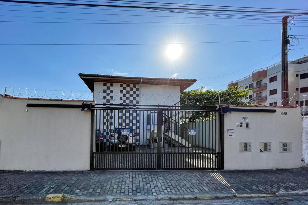 Apto Funcional Proximo A Orla Do Centro Hs5 Ubatuba Exterior foto